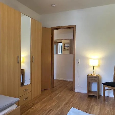 Ferien-und Geschaeftshaus Kunellis Leonie Апартаменты Санкт-Петер-Ординг