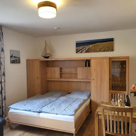 Ferien-und Geschaeftshaus Kunellis Leonie